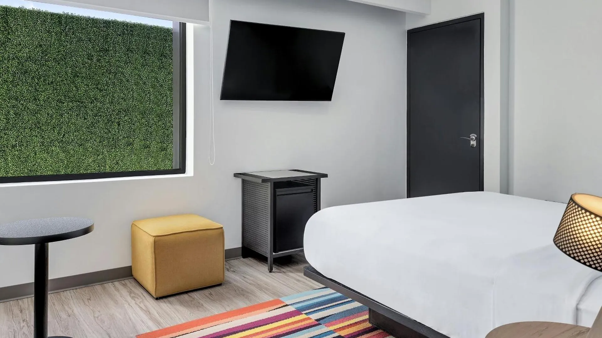 Aloft Santo Domingo Piantini Hotel