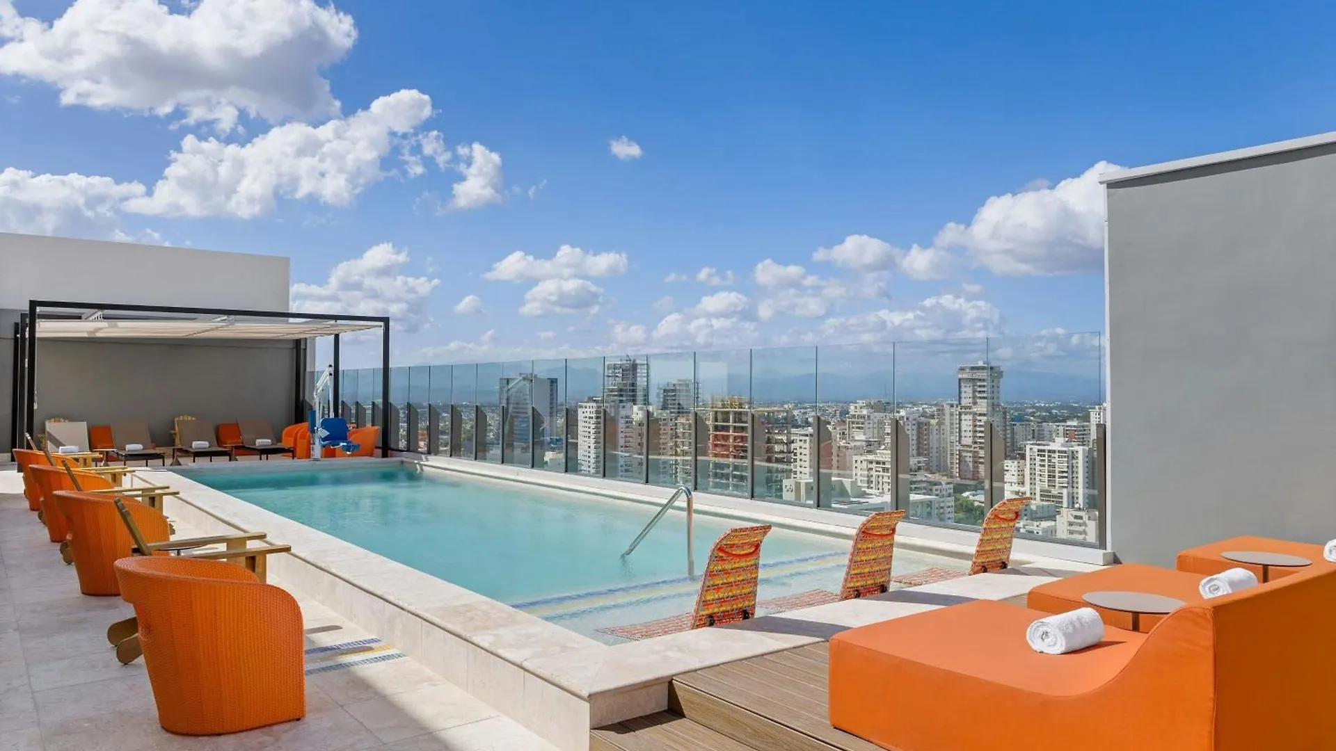 Aloft Santo Domingo Piantini酒店